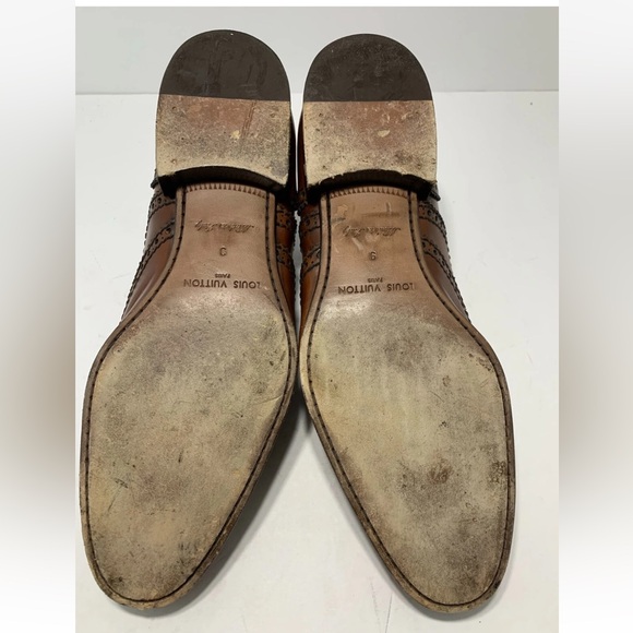 Louis Vuitton Men’s Classic Brown Brogue Shoes - Picture 9 of 10